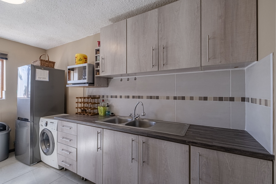 To Let 3 Bedroom Property for Rent in Humewood Eastern Cape